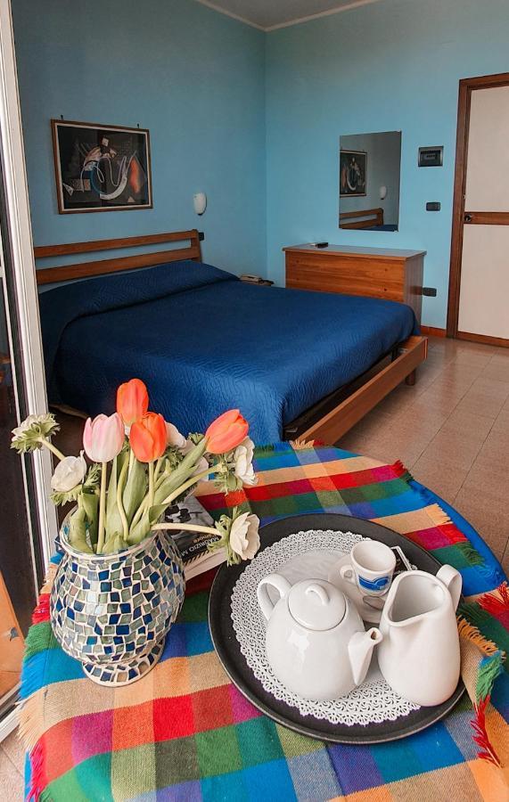 Hotel mediterraneo Giovinazzo Eksteriør bilde