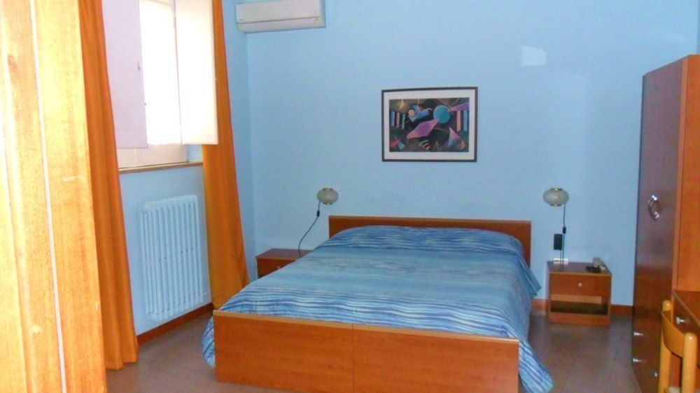 Hotel mediterraneo Giovinazzo Eksteriør bilde